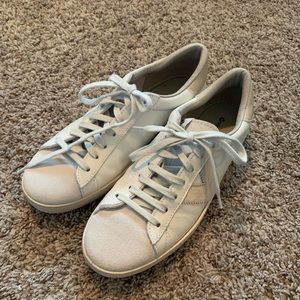 Volatile Women’s shoes. Size 39.